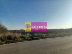 Sabareni, teren intravilan 8800 mp, pe DJ 602, pretabil hale, depozite